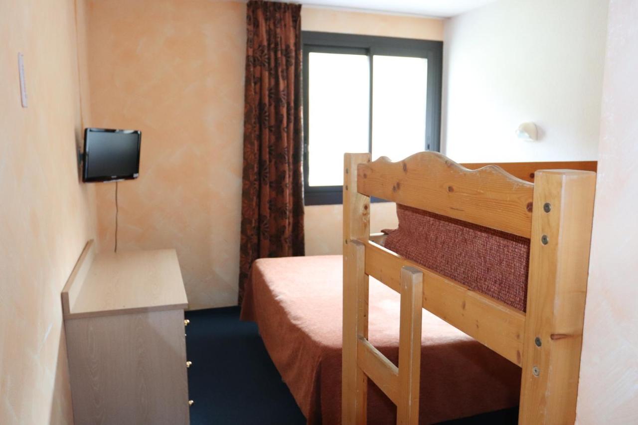 Hotel Saint Jean Монклар Экстерьер фото